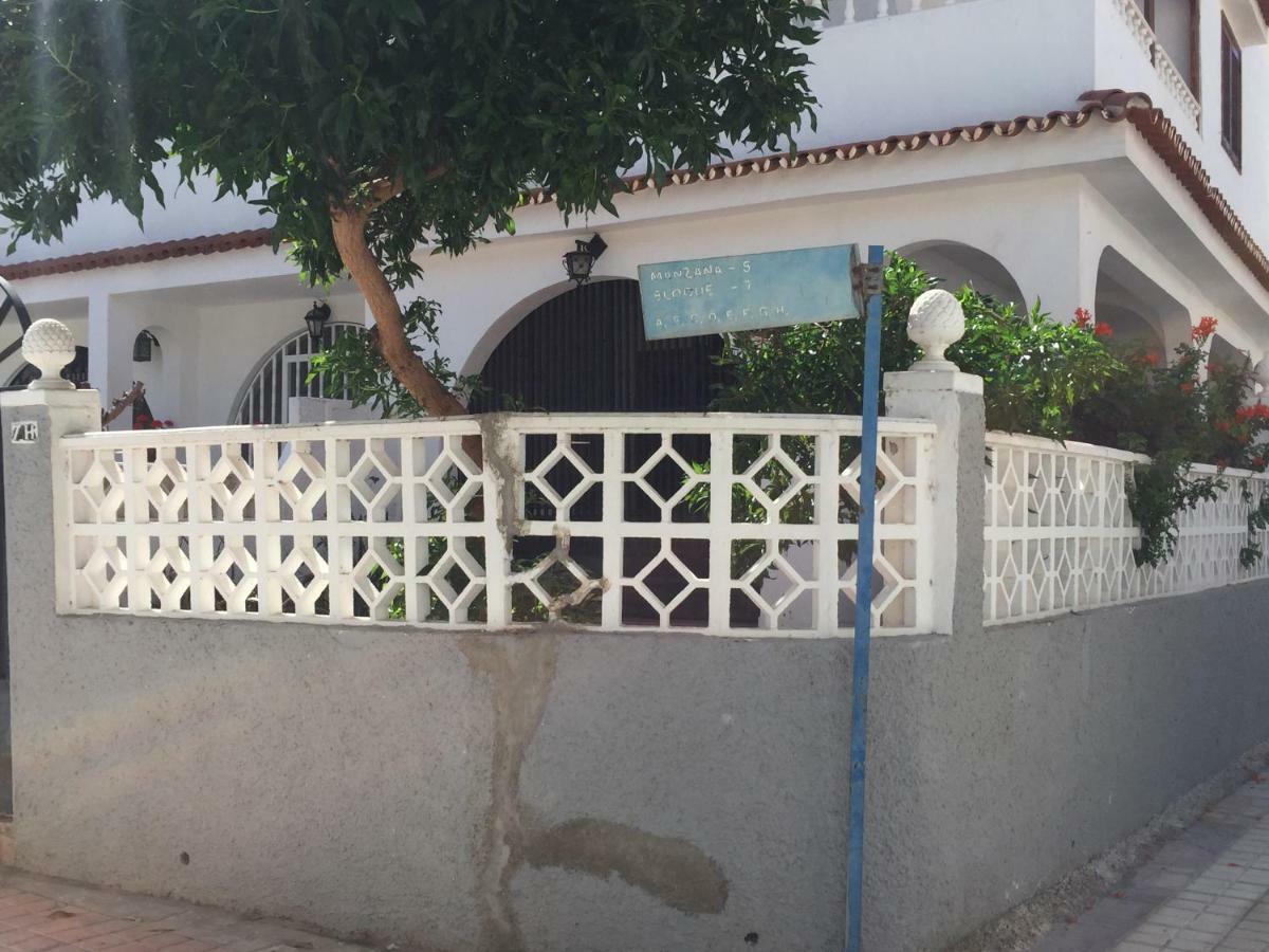 La Palmera1 Casa Al Primer Piso Con 2 Dormitorios - Two Bedroom House On The First Floor --- La Palmera 2 Casa En Planta Baja Con 1 Dormitorio, One Bedroom House On The Ground Floor Agaete  Exterior foto